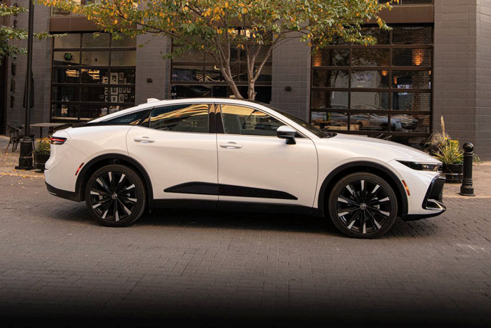 Toyota’s flagship – the 2025 Crown