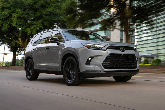 Family-focused! The 2025 Toyota Grand HighlanderHybrid