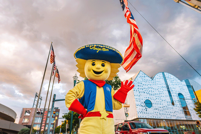 AMIGO MAN VISITS THE OLD COUNTY JAIL
