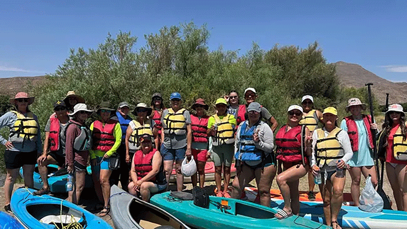 Beginner Kayaking on the Rio! 